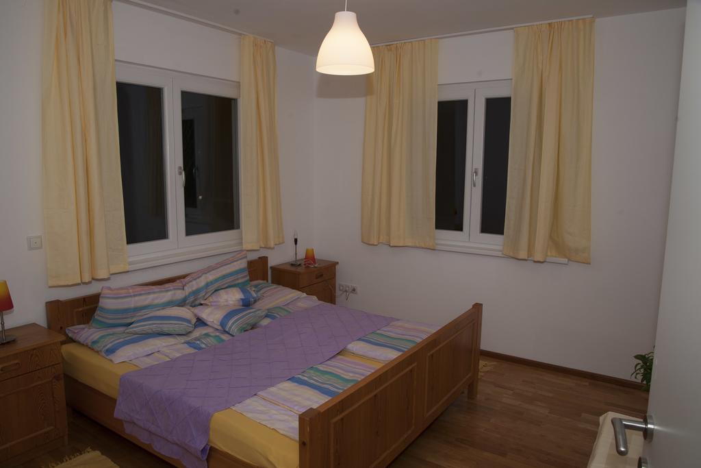 An Der Alten Donau Appartement Wenen Buitenkant foto